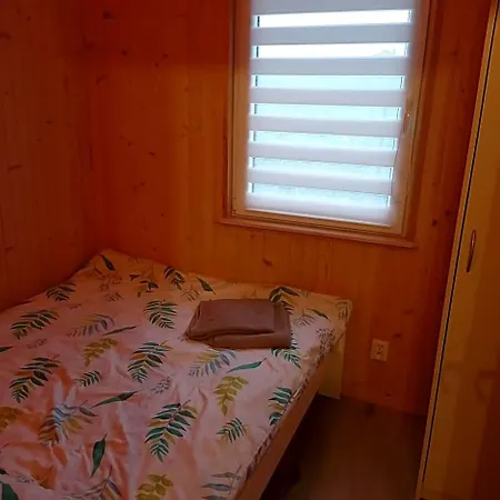 Sloneczne Nad Morzem بيت خشبي *